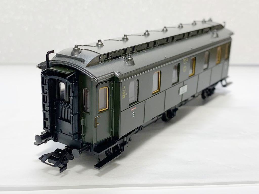 Yahoo!オークション 「trix 客車」HOゲージ (鉄道模型) の落札 TRIX