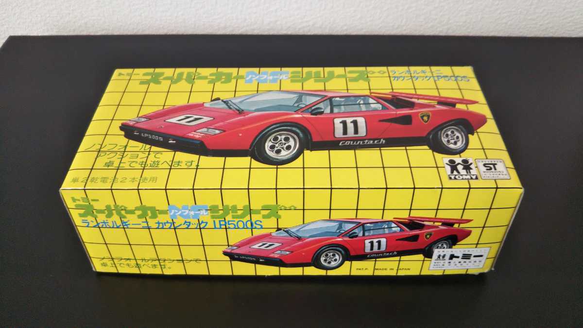 トミー　スーパーカー　ノンフォール　シリーズ　ランボルギーニ　カウンタック　LP500S　赤色系　中古品　ジャンク品扱い