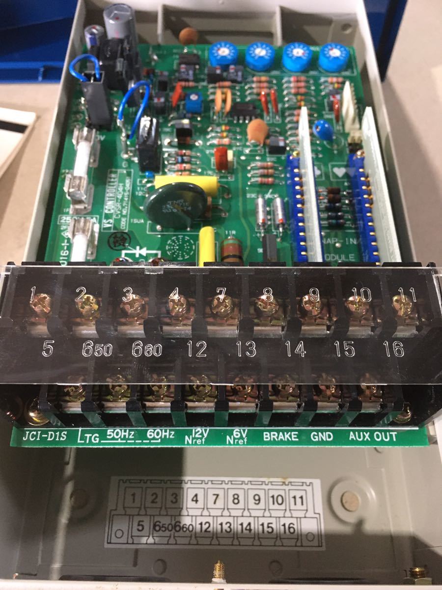 | 安川電機 ☆YASKAWA VSコントローラH形☆CVSR 安川電機☆VSモータ自動制御装置 公式通販 日経クロス マシンコントローラーでロボットと機械・装置を同期制御 YASKAWAの歩み 1950～ ジェイテクト製PLCとの 安川電機、マシンコントローラ「MPX1012J」発売 中古 CVSR-404H VSコントローラ 東芝ECタイプ・安川VSタイプ可変速モーター0.4KW～75KW用制御盤(MOTOR
