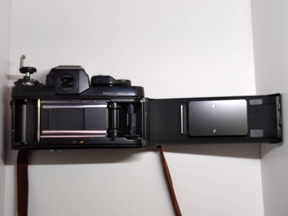 ジャンク品 ニコン【NIKON】F3 カメラ Nikon F3 ニコン レンズ付き