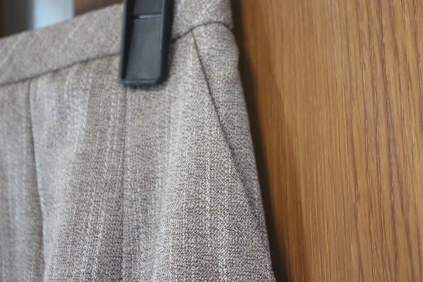 レリアン未使用品タグ付☆9 ベージュ系 スカート イタリア製生地 