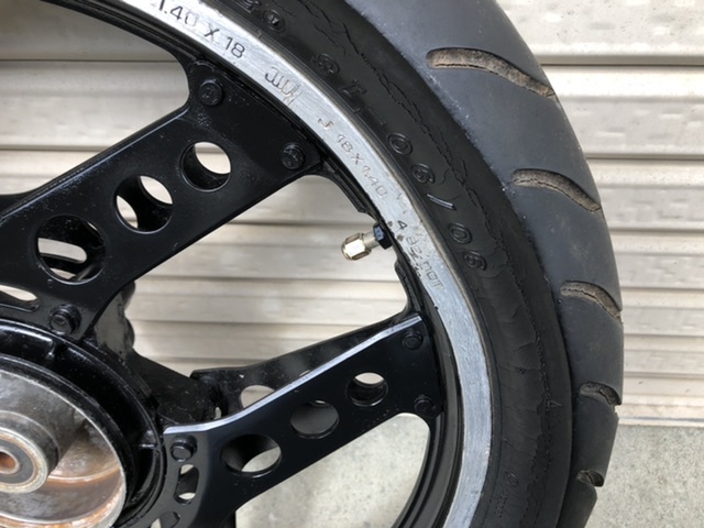 ホンダmbx50 Ac03 リヤ用ホイール 品 旧車 レストア 流用 レア リア 売買されたオークション情報 Yahooの商品情報をアーカイブ公開 オークファン Aucfan Com