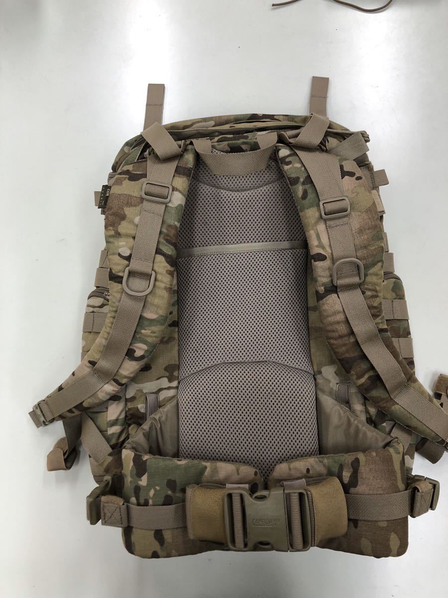 Camelbak tri-zip マルチカム(ミステリーランチ バックパック MYSTERY