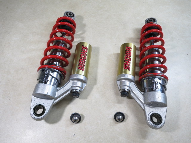 CB1300SF リアサスペンション 左右 SHOWA 純正 SC40 品薄 CB1300SF（SC40）純正左右リアサスペンション！ダンパー抜け無し