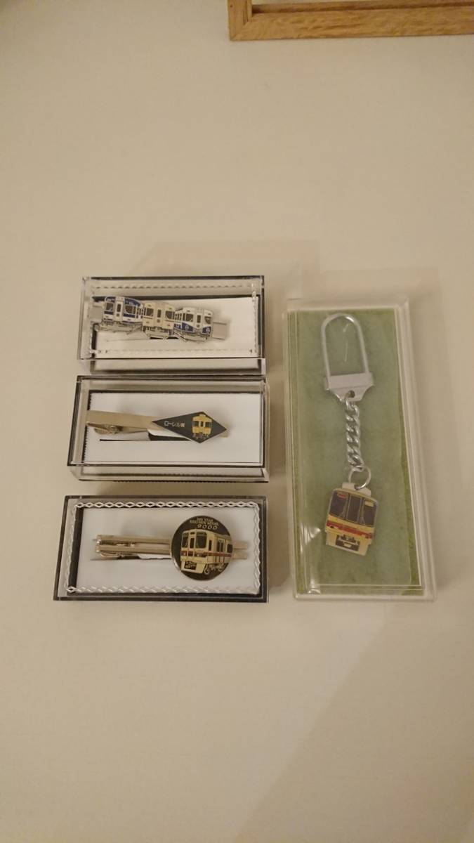 ネクタイピン - ネクタイ : 8800形 新品京王ライナー 5000系 セットの