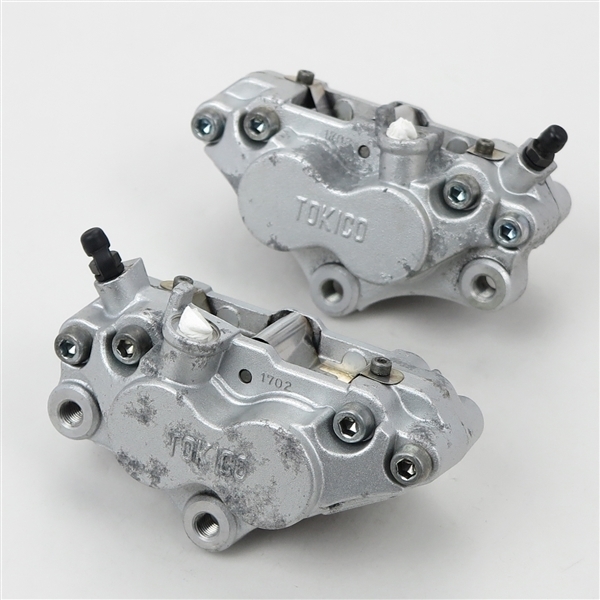 ▽ゼファー1100/ZRT10A 純正 フロントブレーキキャリパー 62mm