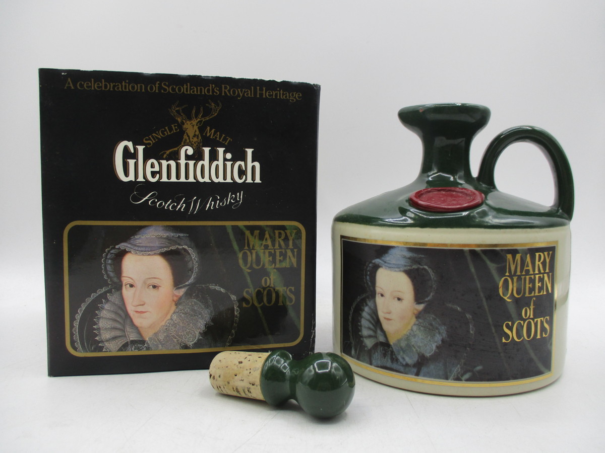 【古酒】GLENFIDDICH グレンフィディック マリークイーン 陶器ボトル シングル モルト スコッチ ウイスキー 替栓・箱付 未開栓 F71375 グレンフィディック マリークイーン Glenfiddich 赤字超特価，品質保証 お酒買取専門店 グレンフィディック女王マリークイ－ン陶器ボト