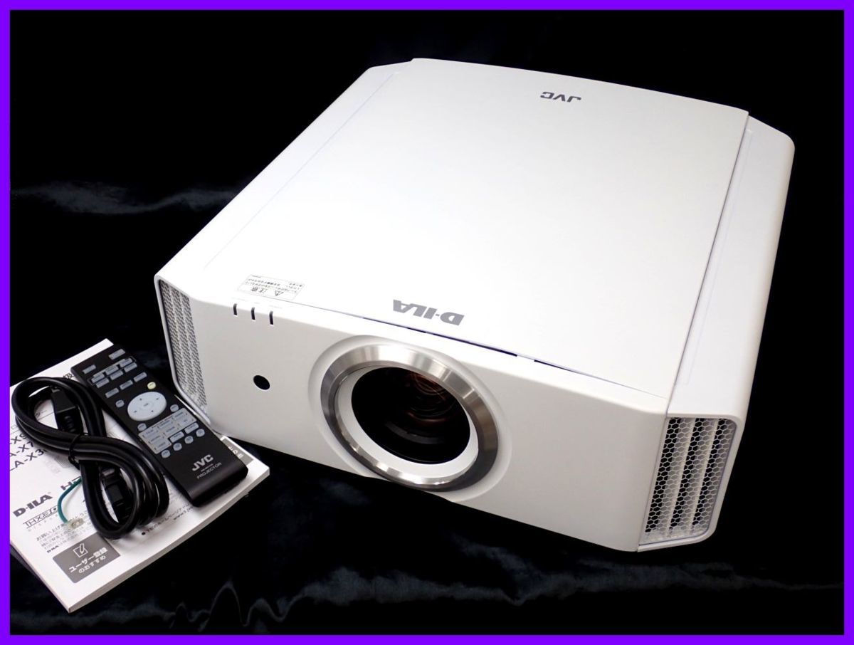 プロジェクター D-ILAホームシアタープロジェクター Victor・JVC DLA 