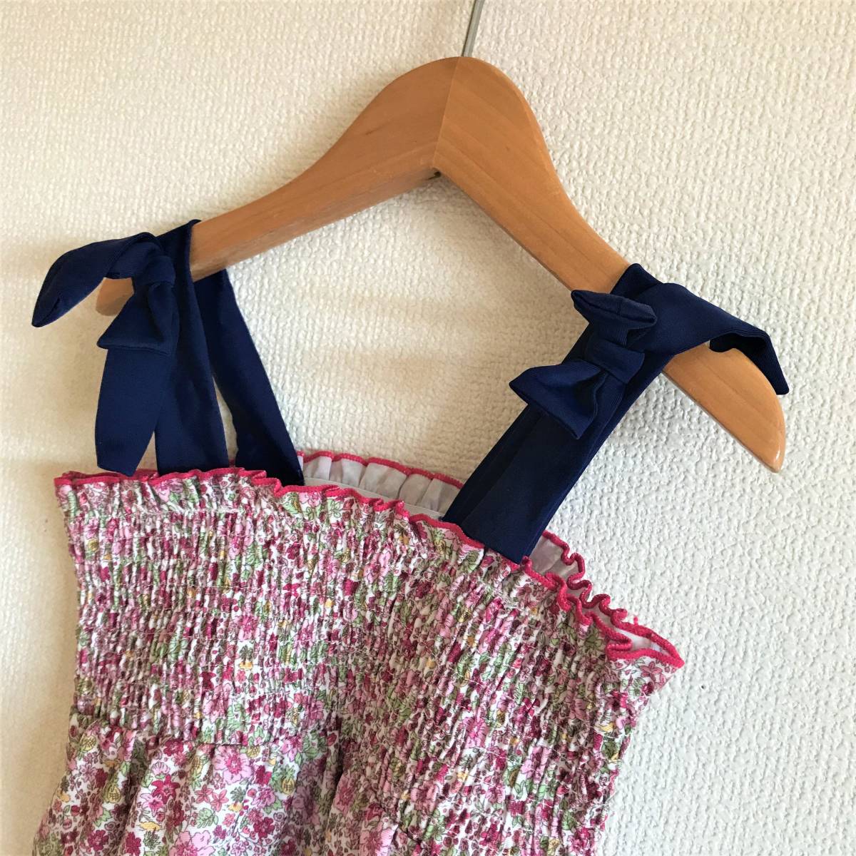 Petit Mainプティマイン 1 リバティ風 小花柄 セパレート水着 ビキニ キッズ 女の子 1 115 124cm 売買されたオークション情報 Yahooの商品情報をアーカイブ公開 オークファン Aucfan Com