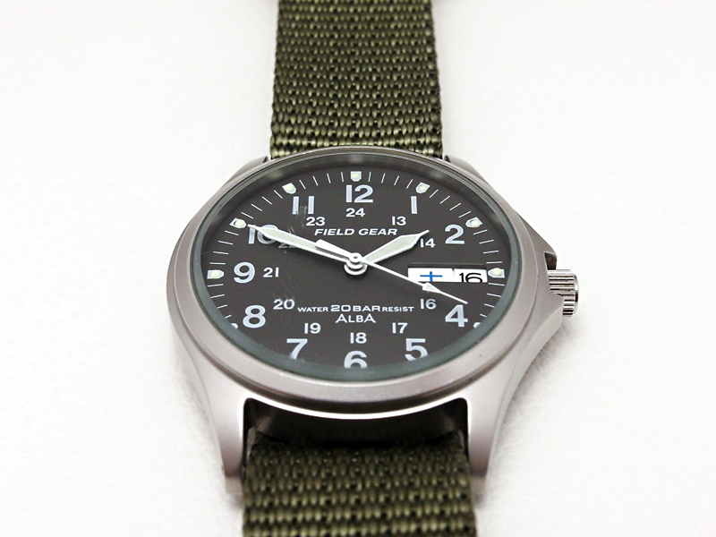 日本製【中古品】セイコー ALBA フィールドギア V743-8000 FIELD GEAR