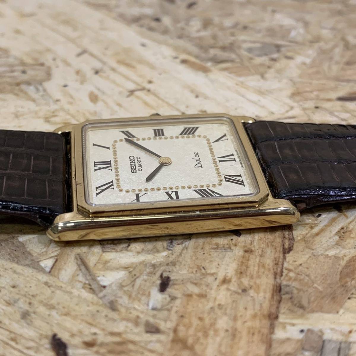 SEIKO セイコー 紳士時計 Dolce ドルチェ 6020-5460 スクエアケース