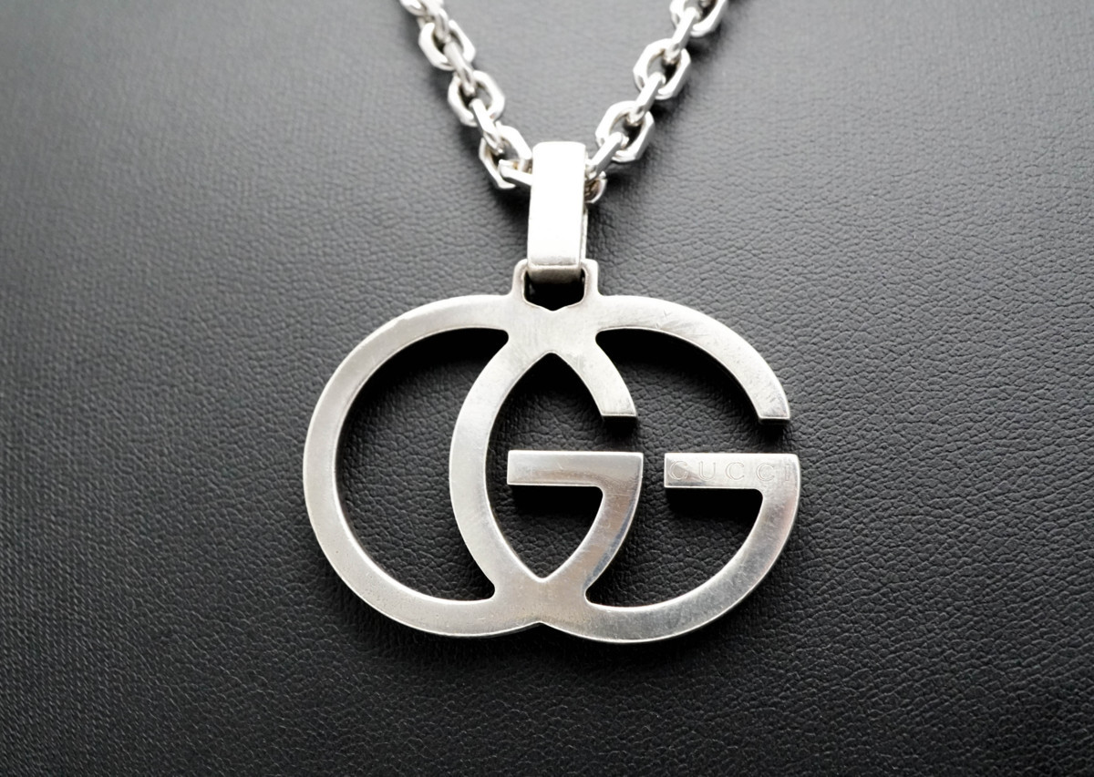 GUCCI ネックレス  GGロゴ 蜂 SV925 在庫有 即納可 【中古良品】GUCCI グッチ GGモチーフ ロゴ シルバー