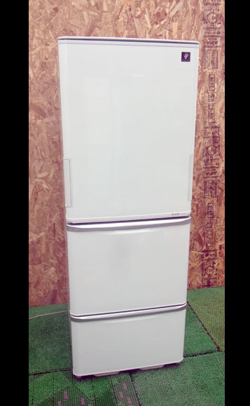 【送料無料】SHARPプラズマクラスター高性能 冷蔵庫 350L 【美品】 シャープ/SHARP プラズマクラスター搭載 冷蔵庫 350L【SJ-PW35W】2012