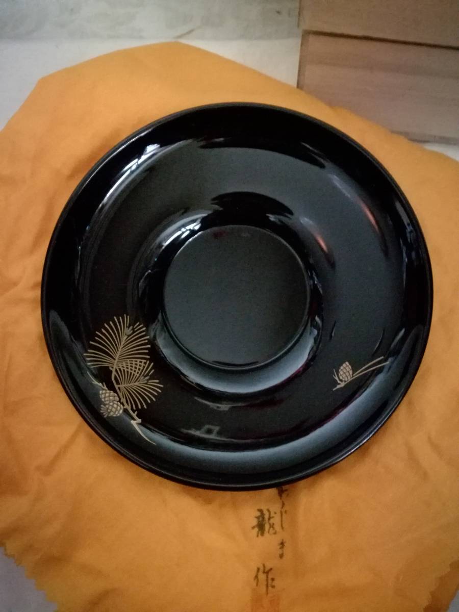 輪島塗 精香堂謹製 わじま龍作 蒔絵 松ぼっくり 茶托 5客揃