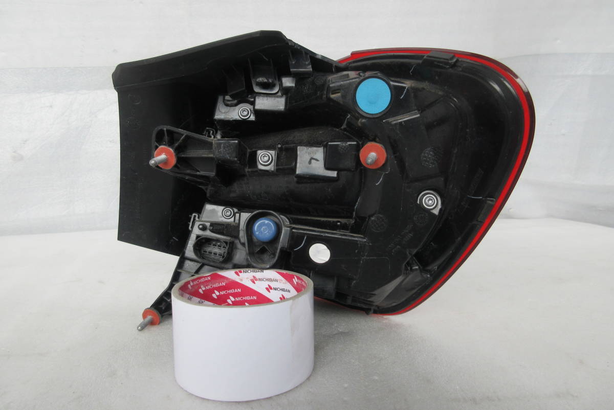 BENZ W176 Aクラス 純正 左 LED テールライト A1769063100 【公式通販】