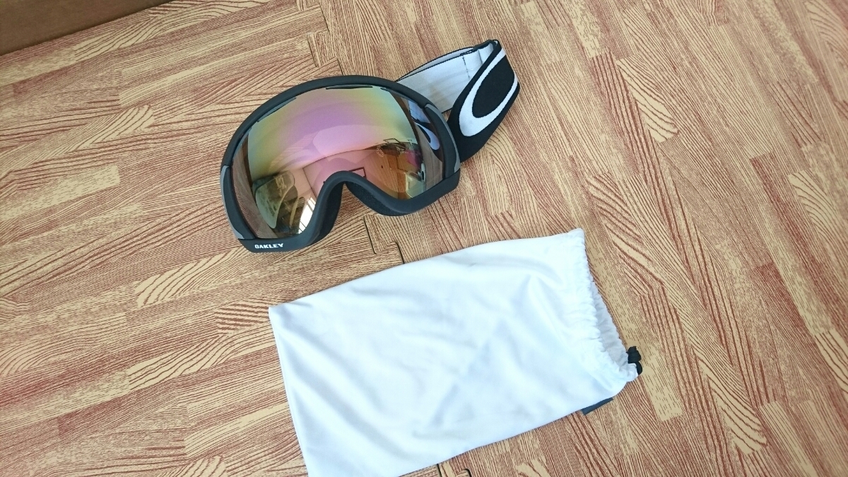 【超激得，品質保証】 OAKLEY CANOPY スノーボードゴーグル スキー ウィンターにも ブラック(オークリー)｜売買されたオークション情報、yahooの商品情報をアーカイブ公開 - オークファン ゴーグル