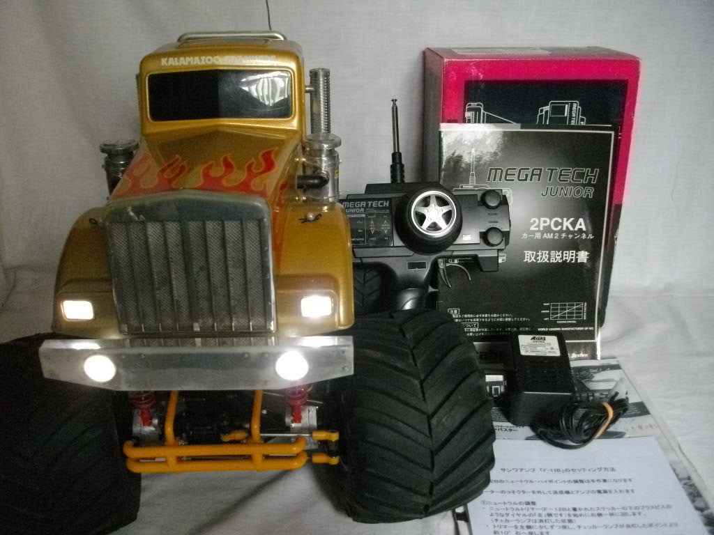 1/10RC 4×4×4 モンスタートラック ブルヘッド プロポ＆バッテリー付き タミヤ 1/10RC 4×4×4 モンスタートラック ブルヘッドBULLHEAD