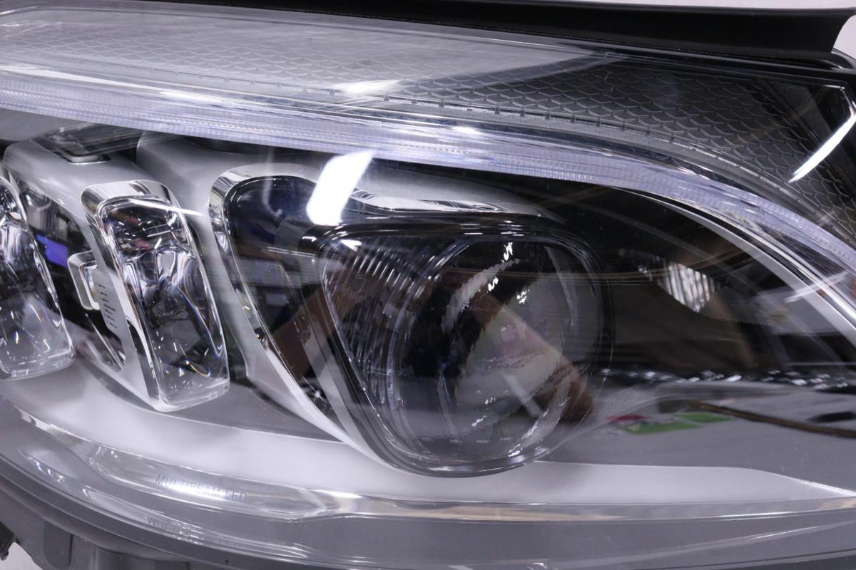 純正 LED ◇ Cクラス W205 後期 ⁄ ベンツ 右 ヘッドライト 送料込み