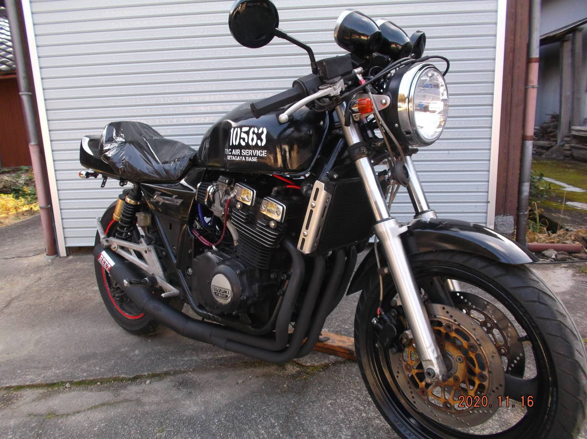 ZEXT GSX400インパルス GK79A 大人気!! 純正 サイドカバー 左右SET