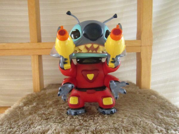 スティッチ ディズニーオンアイス 希少 試作品626 フィギュア レトロ
