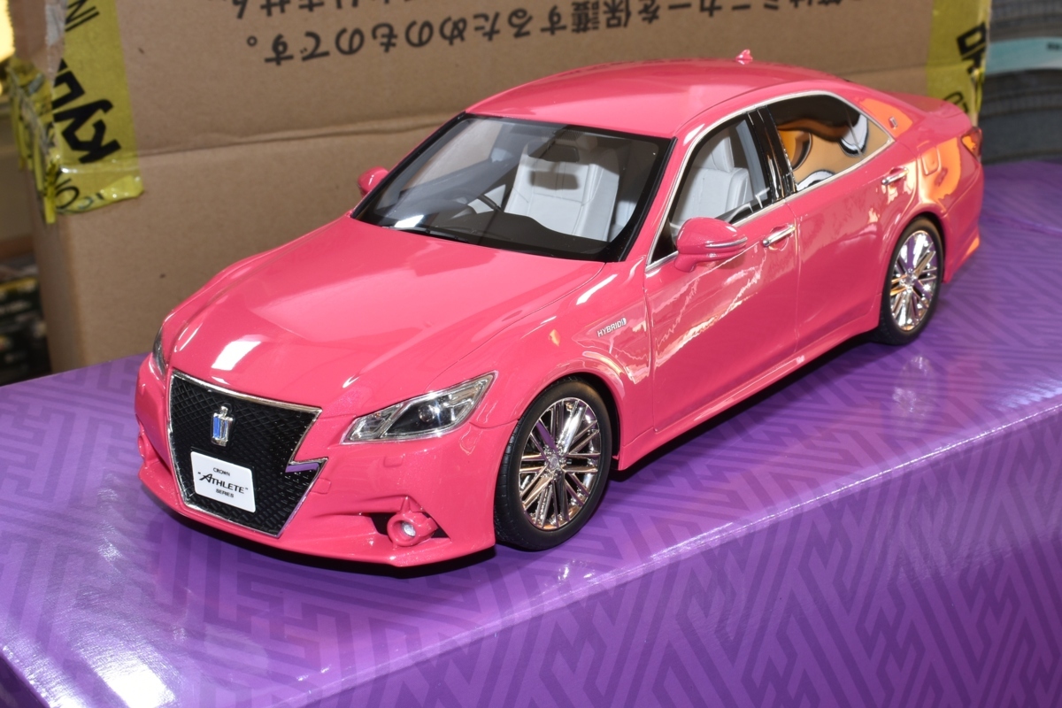 SAZAN】京商 サムライシリーズ 1/18 クラウンアスリートG ピンク(超 