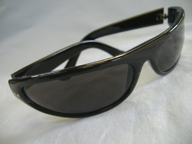 キャッツアイ サングラス ジャパン ビンテージ デッドストック ８０s ロカビリー ５０s 当時 フィフティーズ 昭和レトロ 黒猫 セル プラスチックフレーム 売買されたオークション情報 Yahooの商品情報をアーカイブ公開 オークファン Aucfan Com