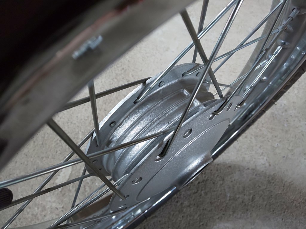ホンダ スーパーカブ 50 プロ AA04 純正 フロント ホイール J14
