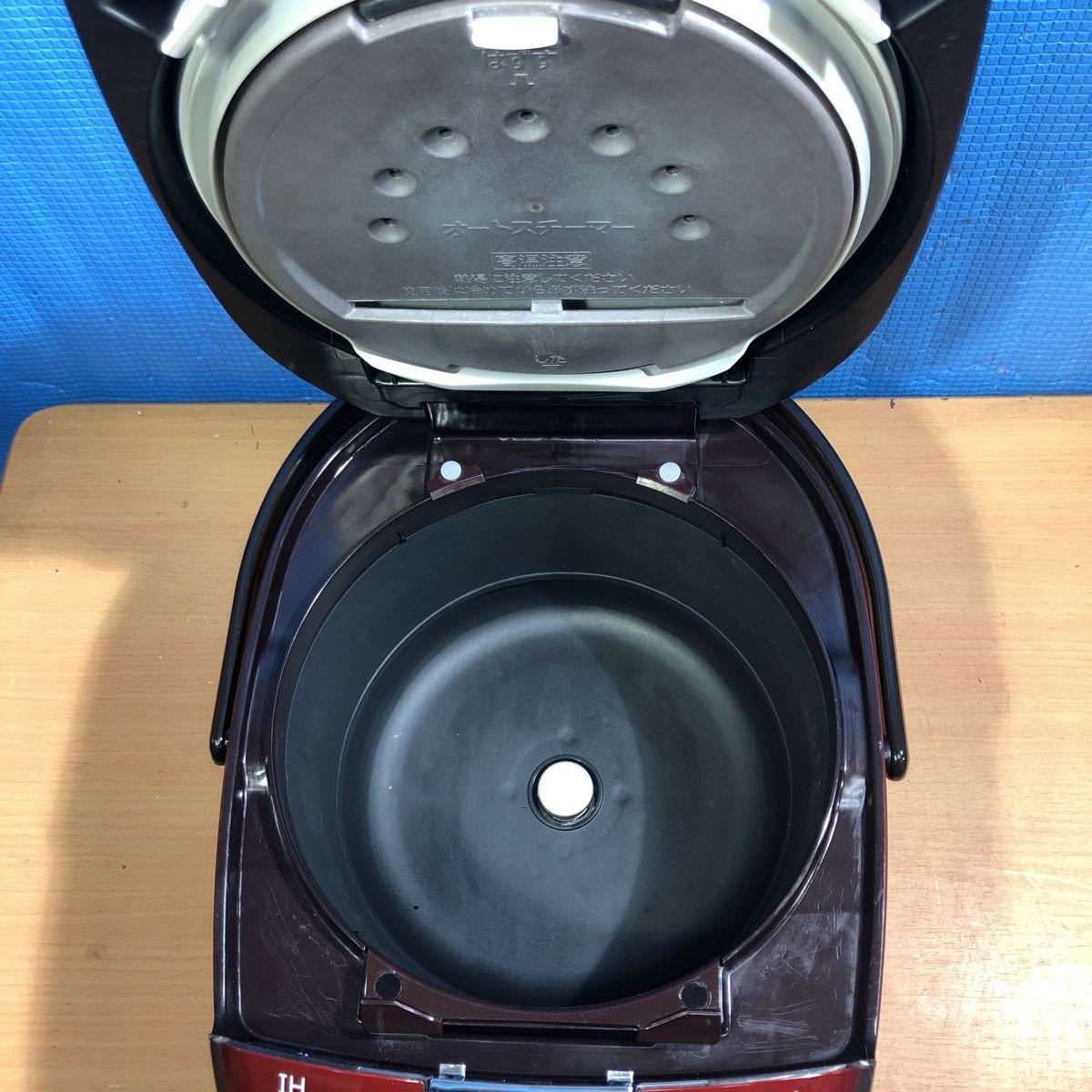 HITACHI 圧力&スチームIH炊飯ジャー RZ-TS103M 19年製 5.5合炊き (398)