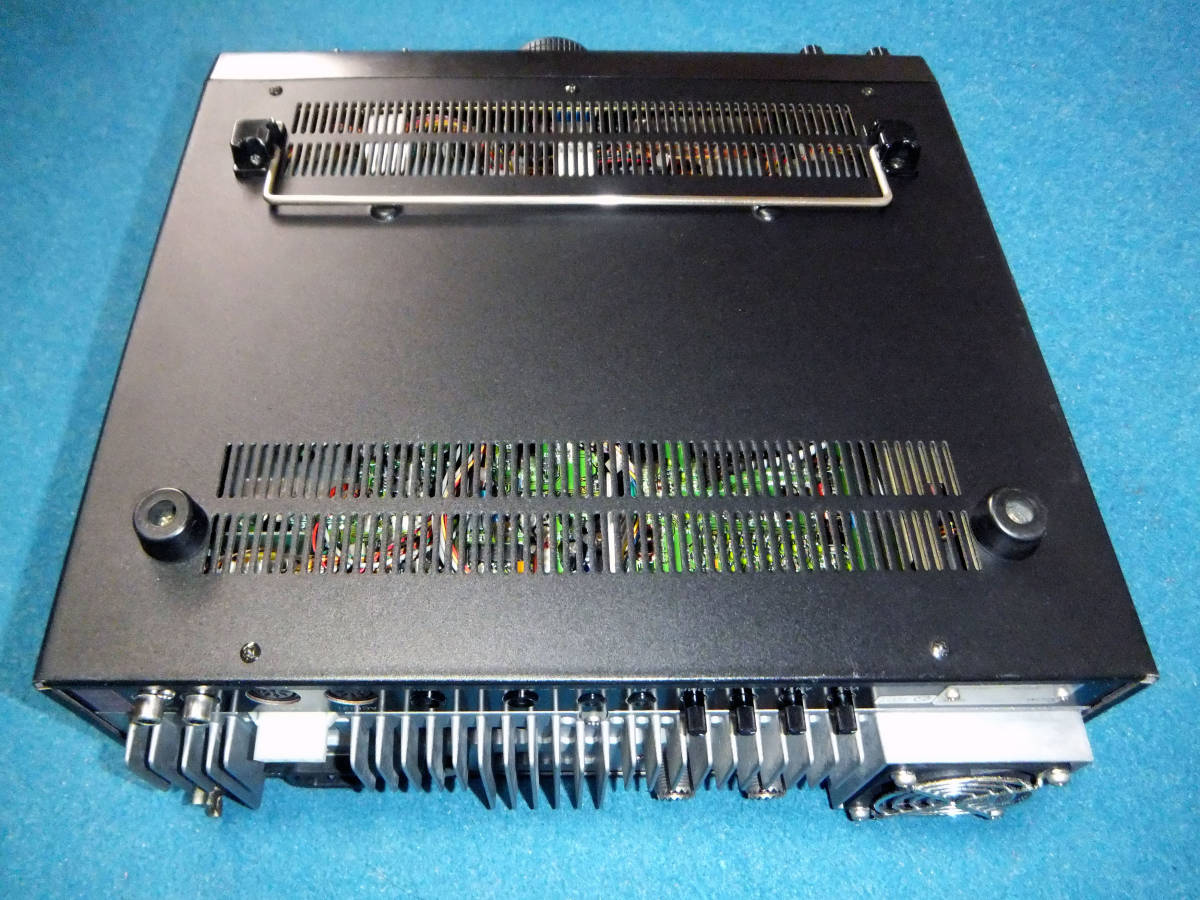 ICOM IC-736 HF/50MHz ALL MODE TRANSCEIVER_4