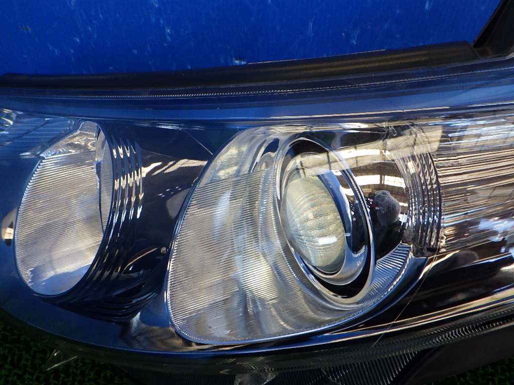 B】トヨタ純正 HID バラスト付 ヘッドライト 左/助手席側 KOITO 28-187