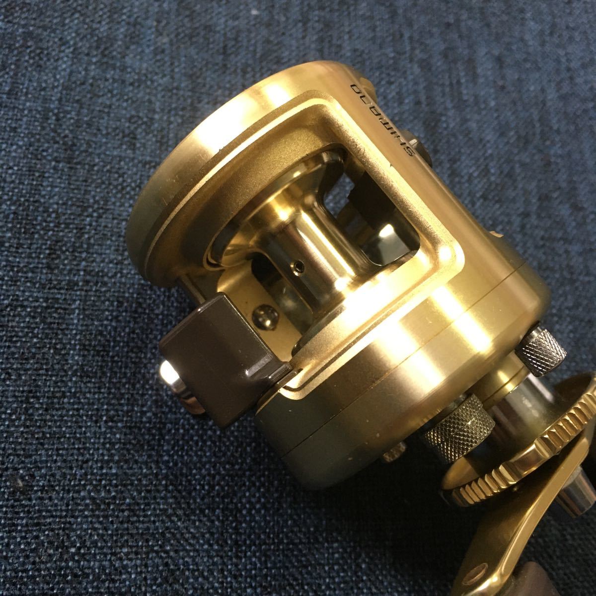 0 CALCUTTA CHINU カルカッタ チヌ 希少 SHIMANO 廃番 - | 美品シマノカルカッタチヌ1000 シマノ イシグロ公式オンラインショップ カルカッタチヌ１０００ メルカリ in