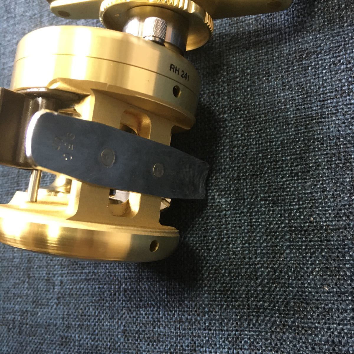 0 CALCUTTA CHINU カルカッタ チヌ 希少 SHIMANO 廃番 - | 美品シマノカルカッタチヌ1000 シマノ イシグロ公式オンラインショップ カルカッタチヌ１０００ メルカリ in