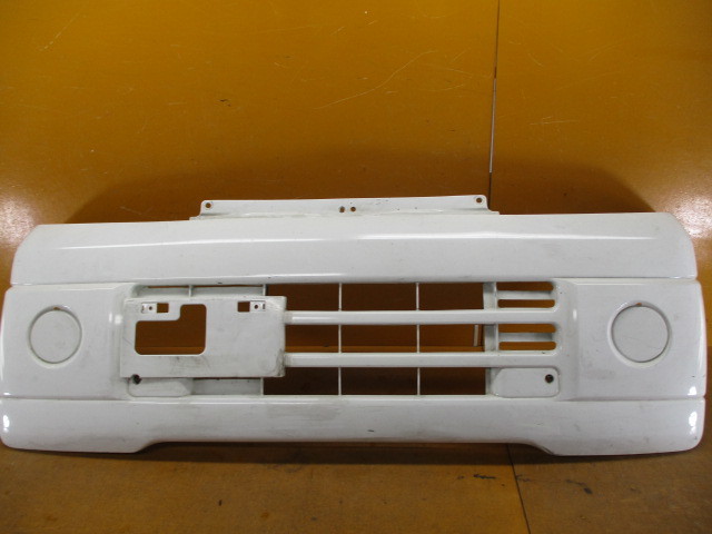 U584 三菱 タウンボックス U61W U62W 後期 純正 フロントバンパー MR557944 パール 2007