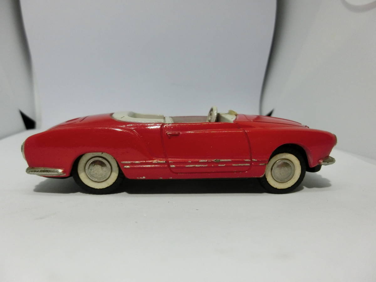 フォルクスワーゲン カルマン 大盛屋 チェリカフェニックス VW 1⁄43