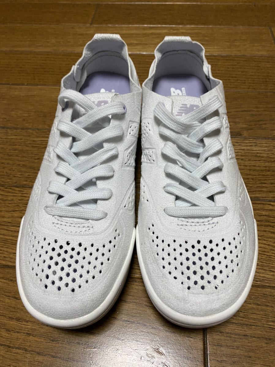 ニューバランスnew Balance Wrt300db Rev Lite 23 5cm 超軽量 メッシュ スエード調 薄汚れあり 23 5cm 売買されたオークション情報 Yahooの商品情報をアーカイブ公開 オークファン Aucfan Com ニューバランスnew Balance Wrt300db Rev Lite 23 5cm 超軽量 メッシュ スエード調 薄汚れあり 23 5cm 売買されたオークション情報 Yahooの商品情報をアーカイブ公開 オークファン Aucfan Com
