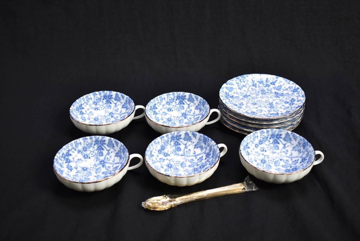【セール，品質保証】 Royal Selection Blue Vine by Yamato ティーカップ＆ソーサー 8981 5客 ティーデザートセット スプーン付き 2007LT070(コーヒー、ティー兼用)｜売買されたオークション情報、yahooの商品情報をアーカイブ 茶器