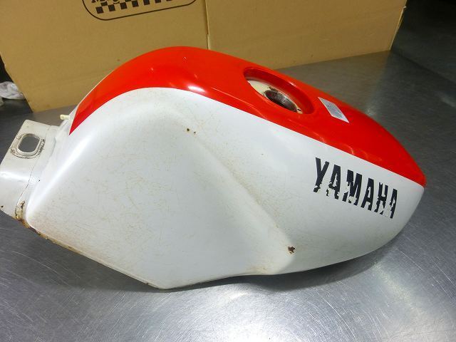 TZR 2XT ガソリンタンク TZR250 ガソリンタンク☆1KT、2XT