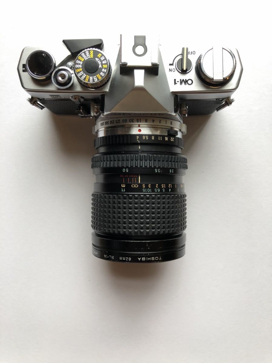 OM-1 Olympus OLYMPUS 28-70mm 35mm Film SLR Camera w⁄ Tokina Lens