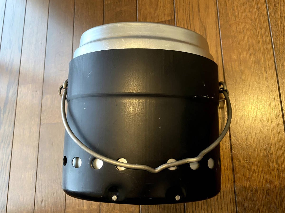 アウトドア ☆スウェーデン軍放出品☆ アルミ飯盒クッカー