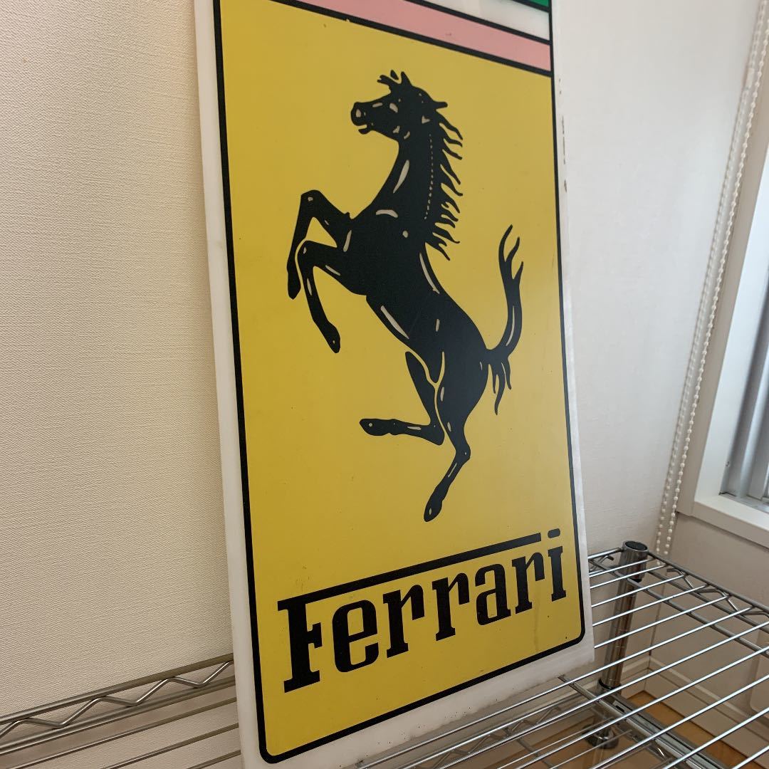 フェラーリ 看板　Ferrari