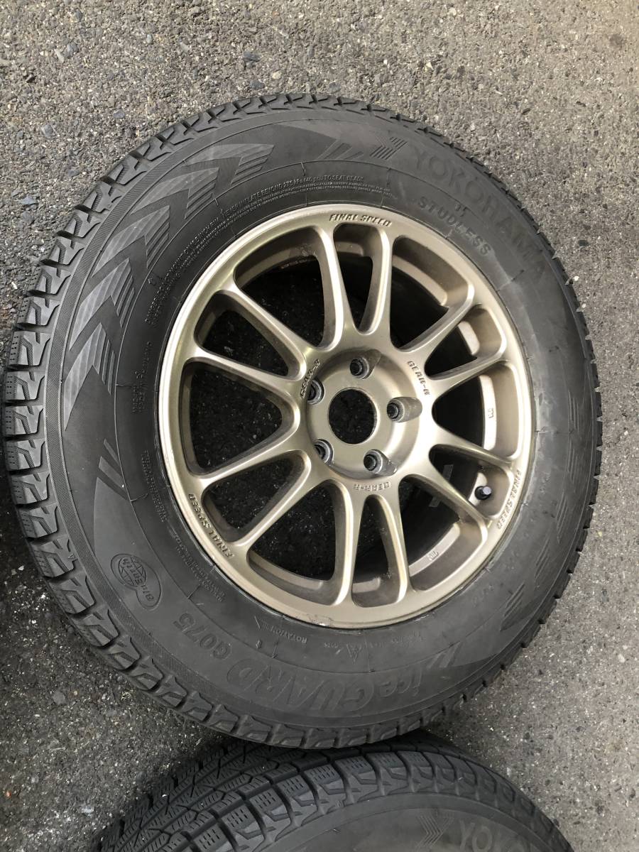 16インチ□デリカD:5などに 215/70R16スタッドレスタイヤ+アルミ