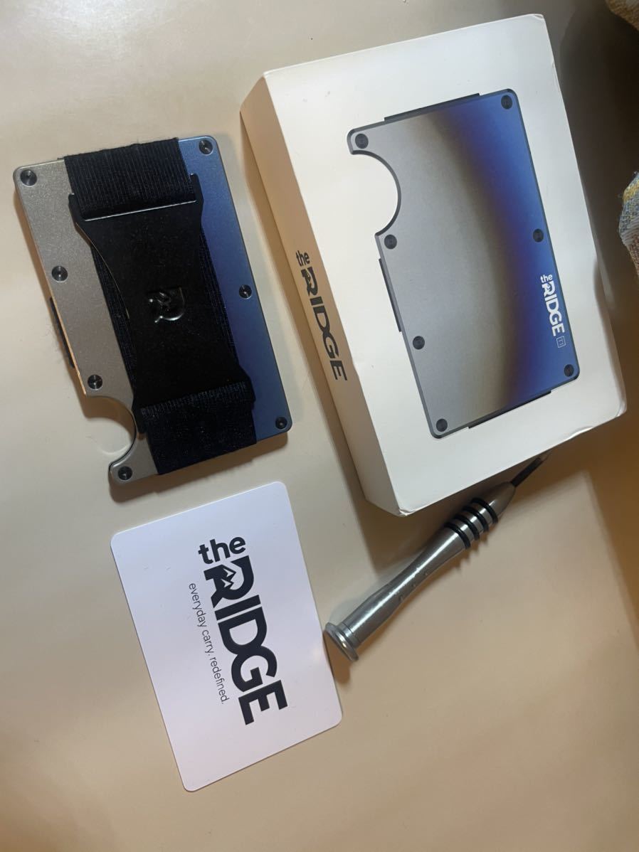 ザ リッジ] the RIDGE スマートフォンよりも薄い財布 チタニウム
