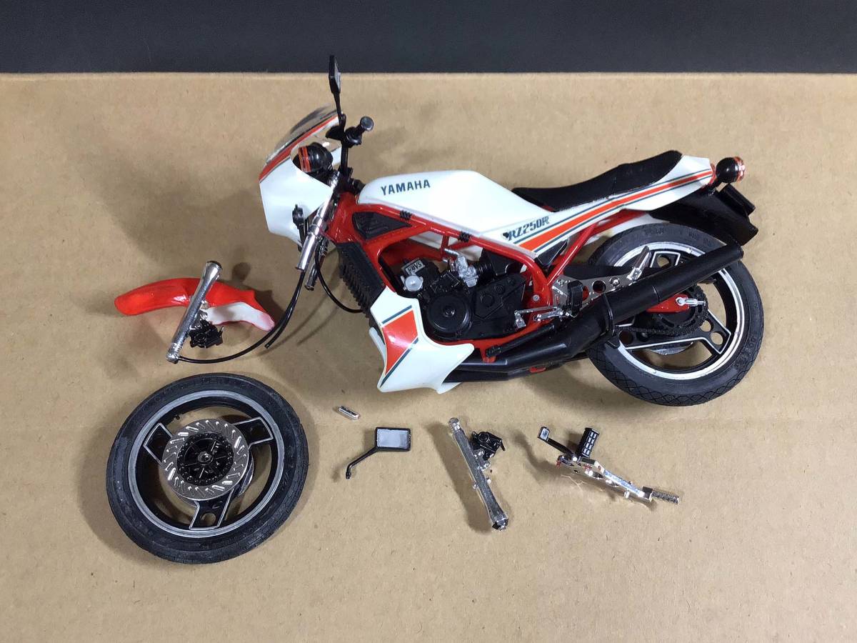 メーカー展示品 1/15 ヤマハ RZ250R 日東科学のプラモデル NITTO