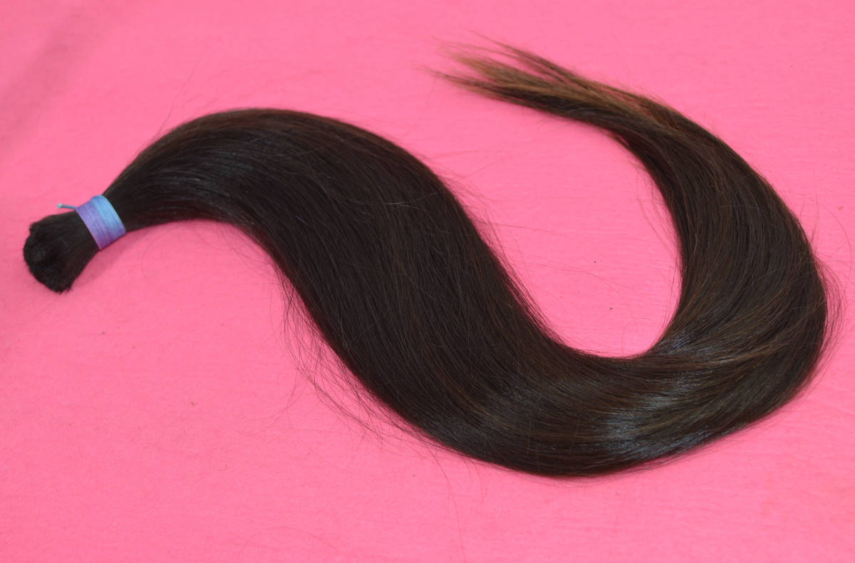 髪束 人毛 髪の毛 日本人女性 １６歳 ５5ｃｍ １１２g ヘアエクステンション 売買されたオークション情報 Yahooの商品情報をアーカイブ公開 オークファン Aucfan Com
