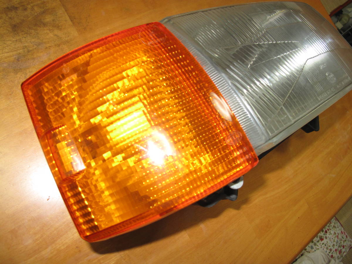 VW T4 トランスポーター ヴァナゴン 　ヘッドライト　右 ヴァナゴン VW Vanagon TranSporter トランスポーター ヘッドライト\u0026LED