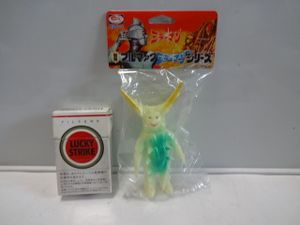 ミラーマン ソフビのYahoo!オークション(旧ヤフオク!)の相場・価格を