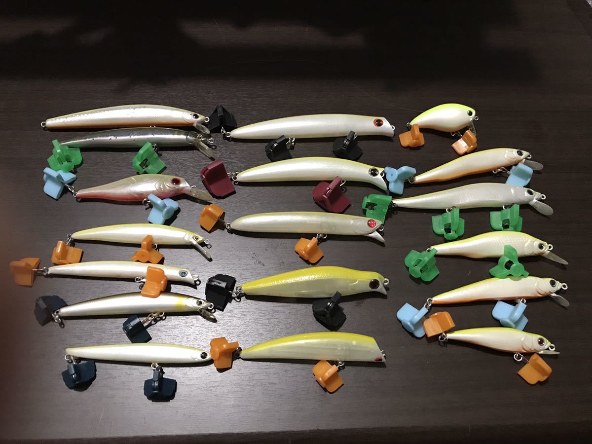 【定番，限定セール】 超お得 シーバス＆ブラックバス ルアー18点セット アイマ アピア メガバス他(その他)｜売買されたオークション情報、yahooの商品情報をアーカイブ公開 - オークファン その他
