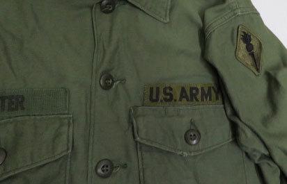 ULS1米軍実物ARMYアメリカ古着ユーティリティシャツ長袖シャツ70'ビンテージ14H緑系ミリタリーシャツ綿100ボックスシャツパッチ付オールド