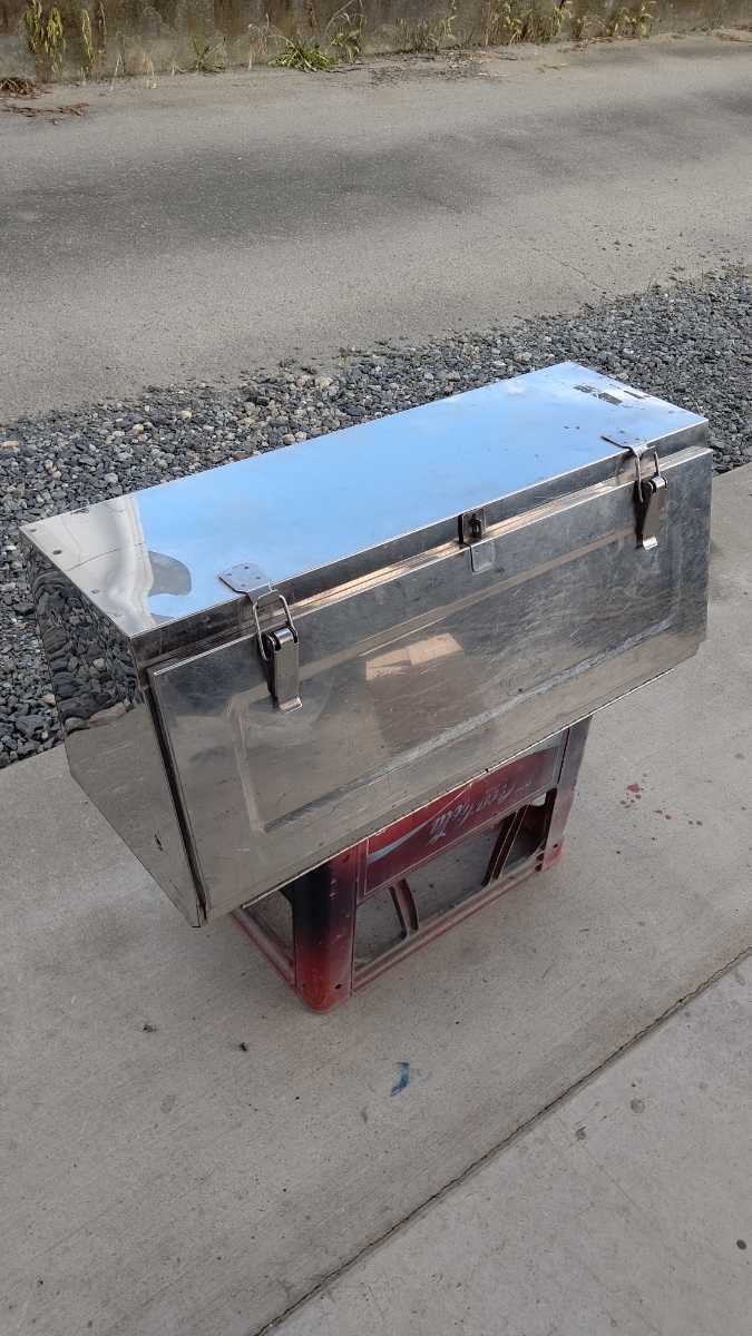 中古 デコトラ ステンレス 工具箱 500 ステンレス工具箱 750×290×320mm - 750の中古品 -ステンレス工具箱