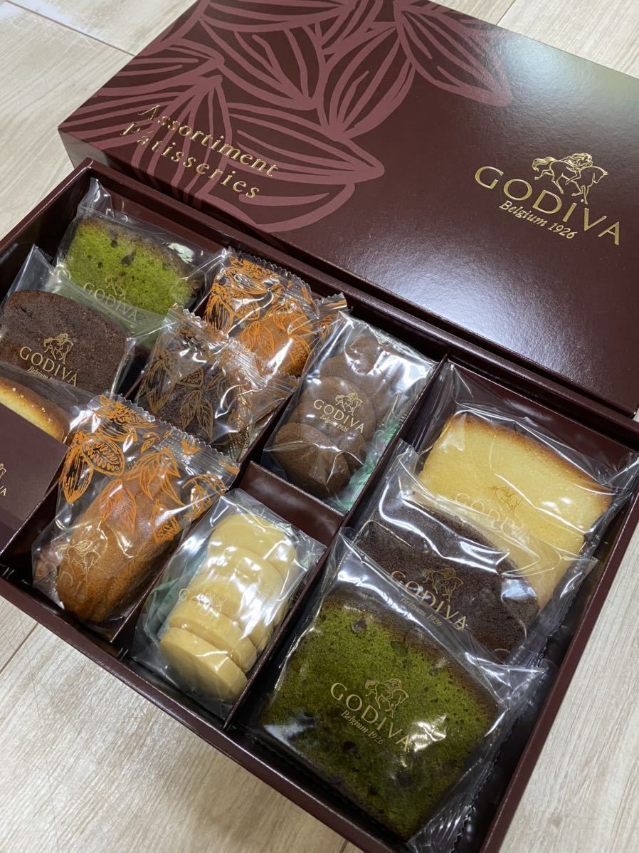 ゴディバ 春の焼き菓子アソートメント 18個 210441